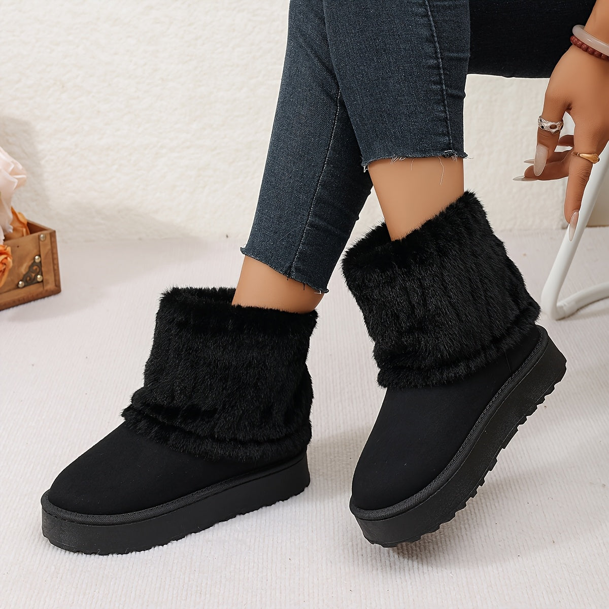 Women's Plush Cuff Snow Boots Platform Fold-Over Suede Winter Warm Slip-On