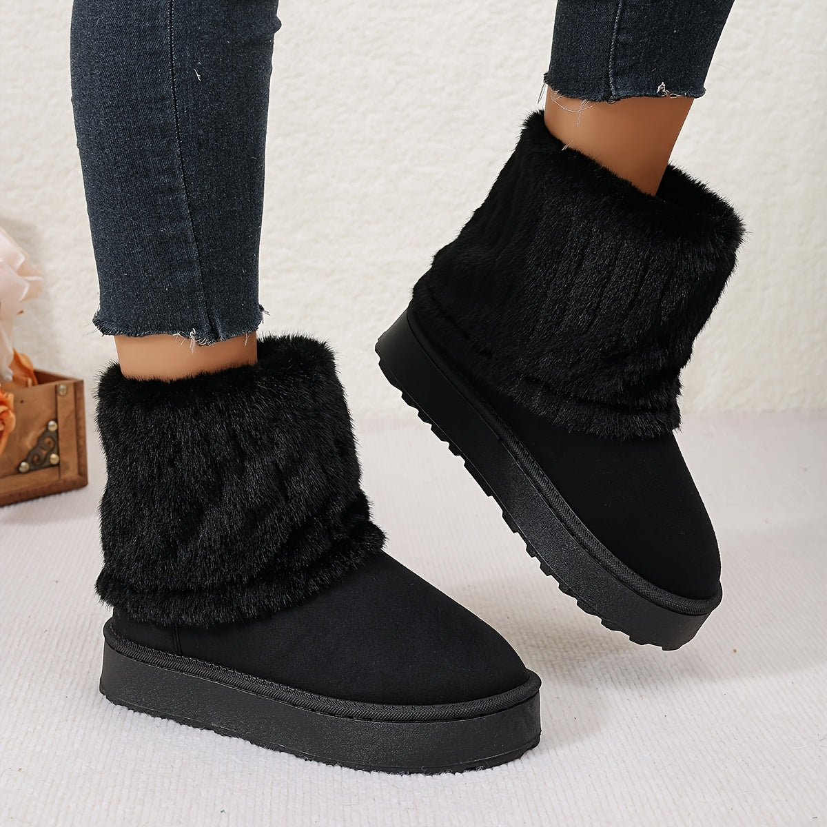 Women's Plush Cuff Snow Boots Platform Fold-Over Suede Winter Warm Slip-On