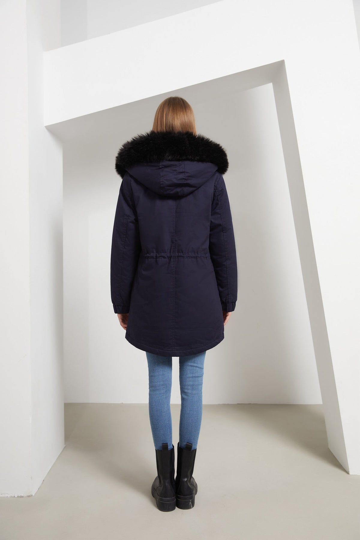 Women's Fleece-Lined Hooded Parka Faux-Fur Trim Drawstring Zip-Up Warm