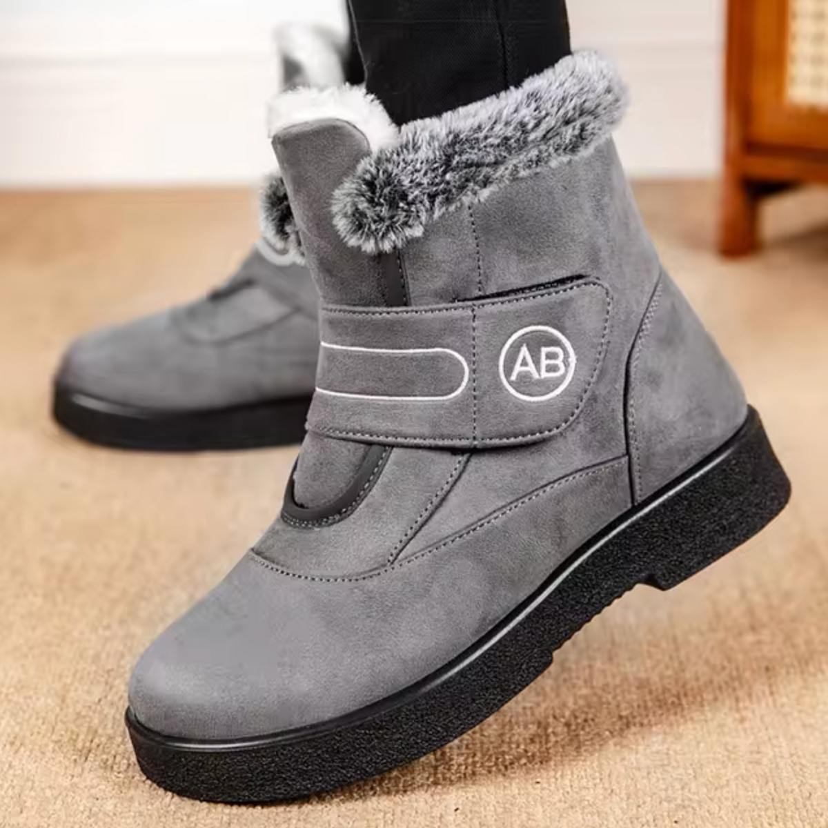 Women's Fur-Lined Snow Boots Suede Velcro-Strap Fur-Cuff Non-Slip Warm