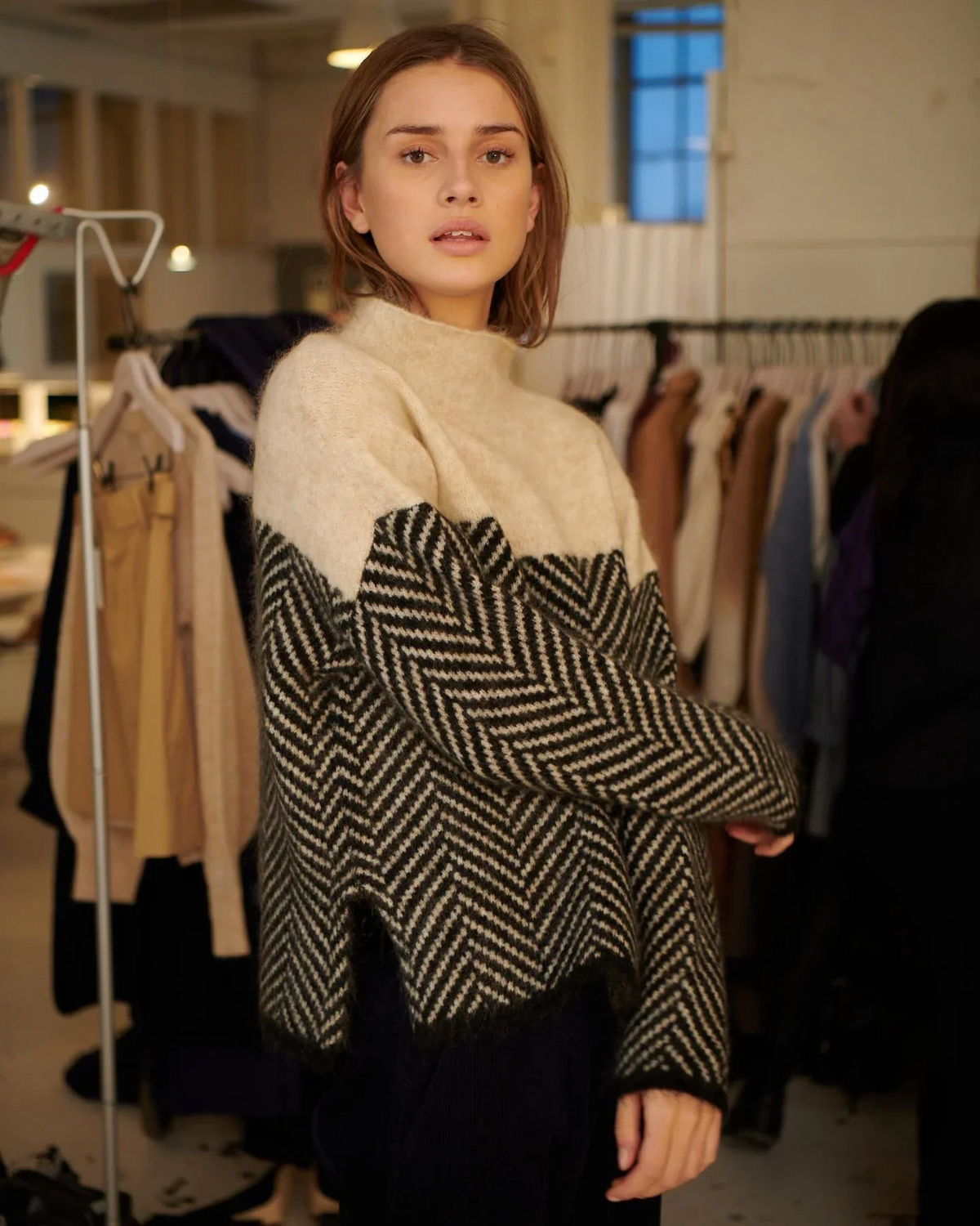 Women's Herringbone Turtleneck Sweater Colorblock Chunky Oversized Funnel-Neck