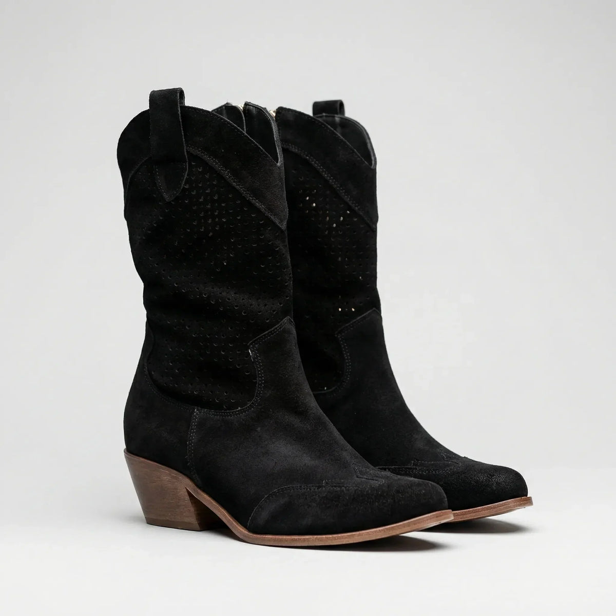 Women's Suede Western Cowboy Boots Embroidered Mid-Calf Block Heel Round Toe Pull-On