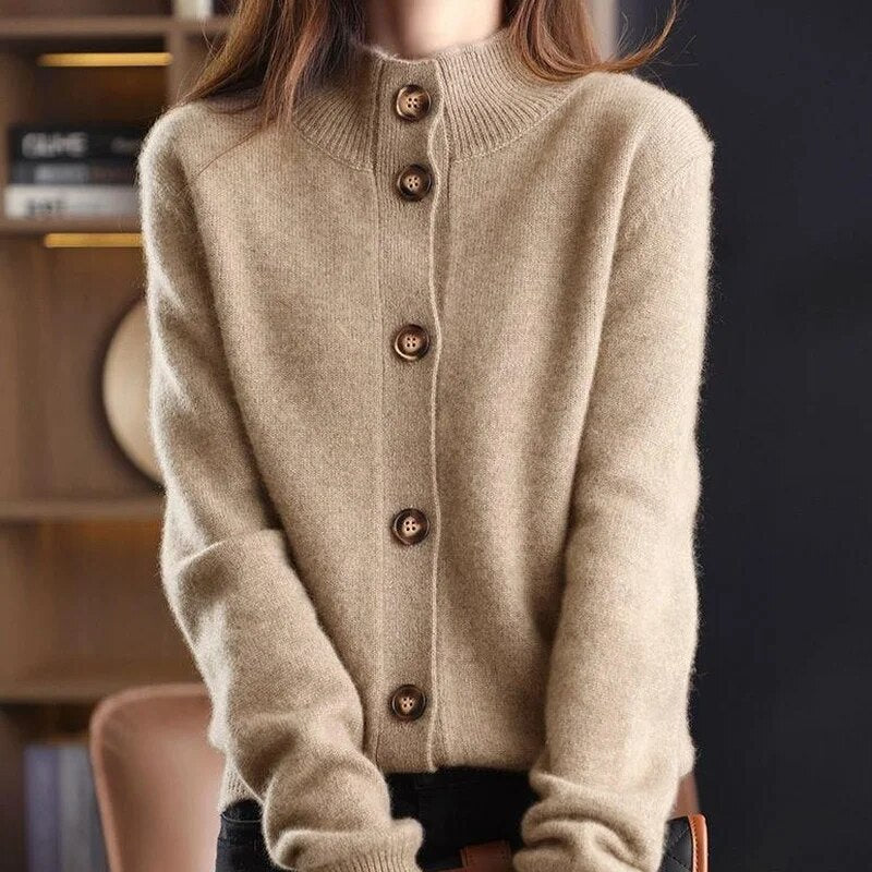 Women's Wool Button-Front Cardigan Spread Collar Relaxed Soft Long-Sleeve Knit