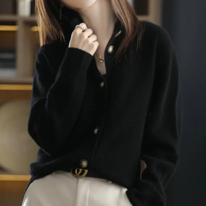 Women's Wool Button-Front Cardigan Spread Collar Relaxed Soft Long-Sleeve Knit