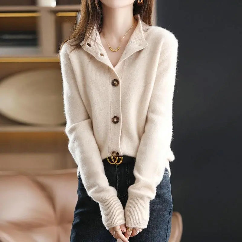 Women's Wool Button-Front Cardigan Spread Collar Relaxed Soft Long-Sleeve Knit