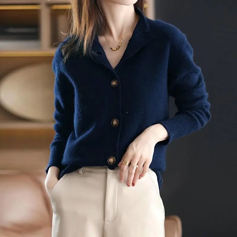 Women's Wool Button-Front Cardigan Spread Collar Relaxed Soft Long-Sleeve Knit