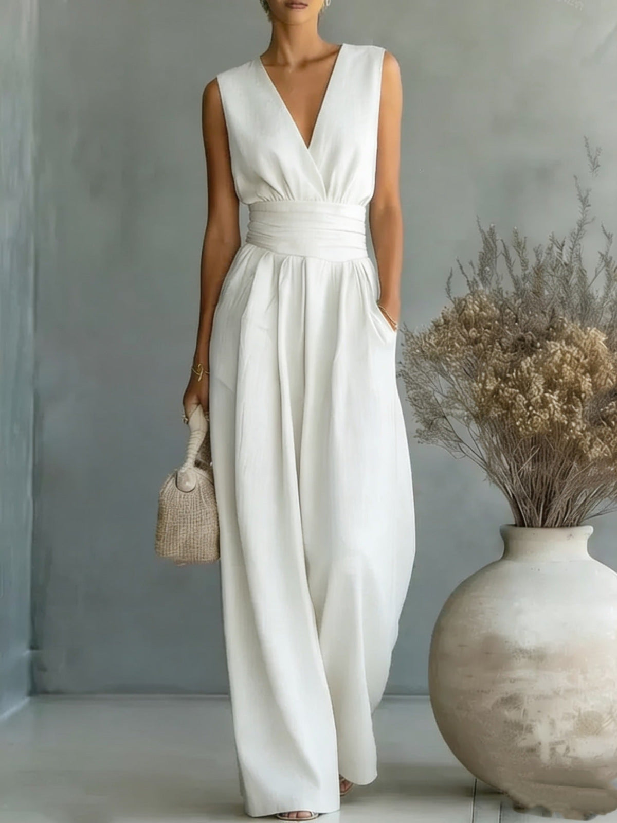 Women's Wide Leg Jumpsuit Sleeveless V-Neck Twist-Front Wrap Flowy Elegant