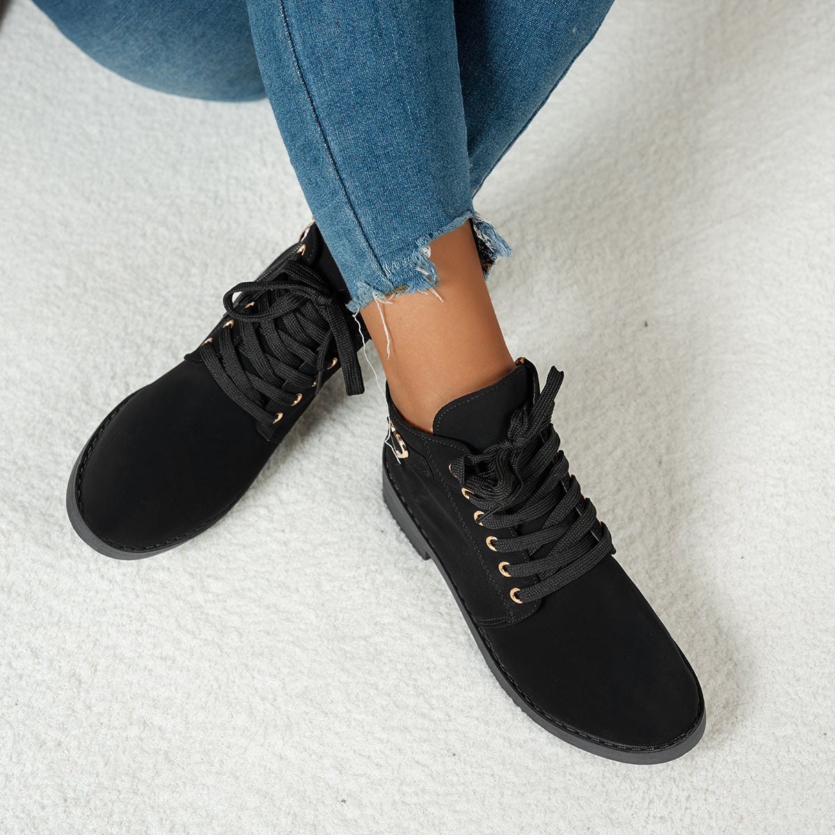 Women's Suede Lace-Up Ankle Boots Heart-Buckle Block-Heel Round-Toe