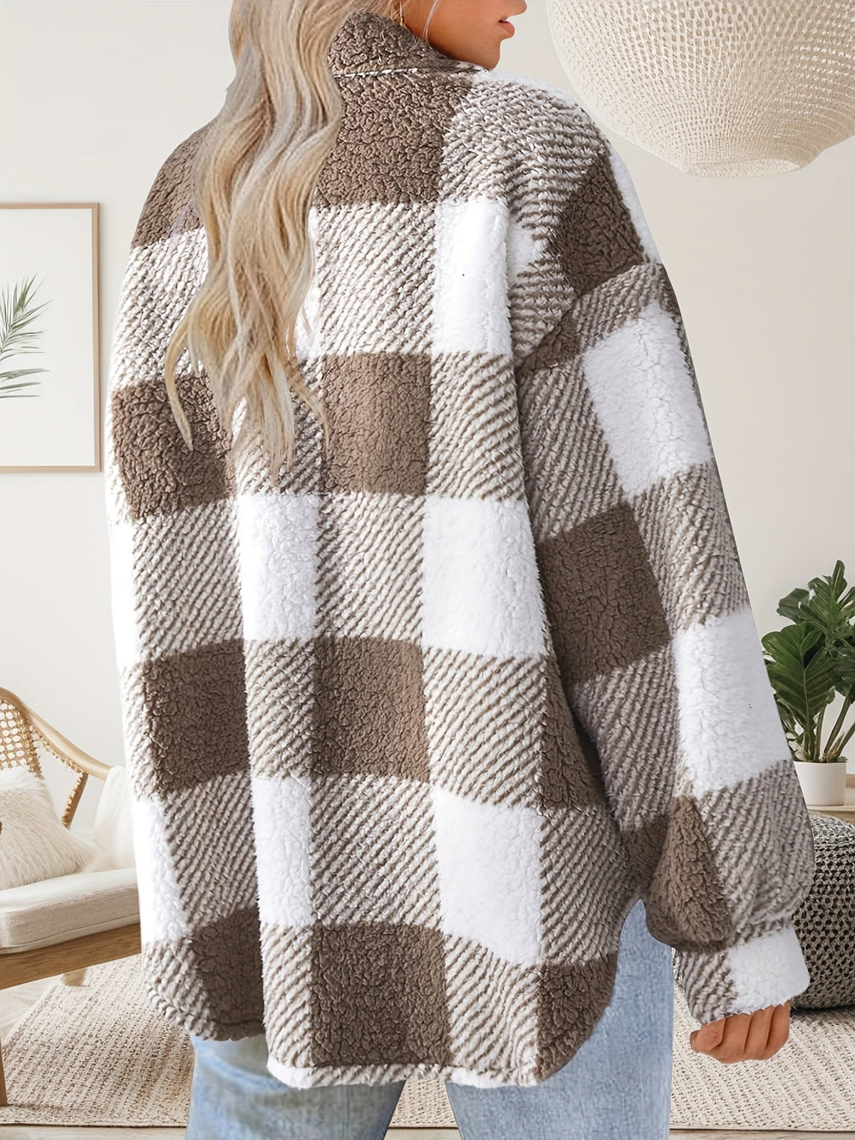 Women's Plaid Plush Shacket Button-Front Collared Teddy Fleece Relaxed Warm