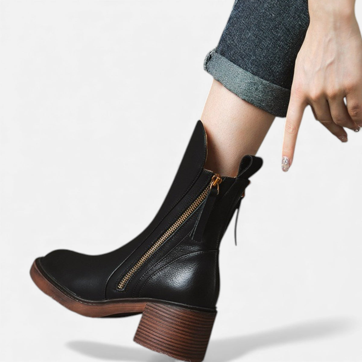 Women's Leather Ankle Boots Side-Zip Block-Heel Round-Toe Classic