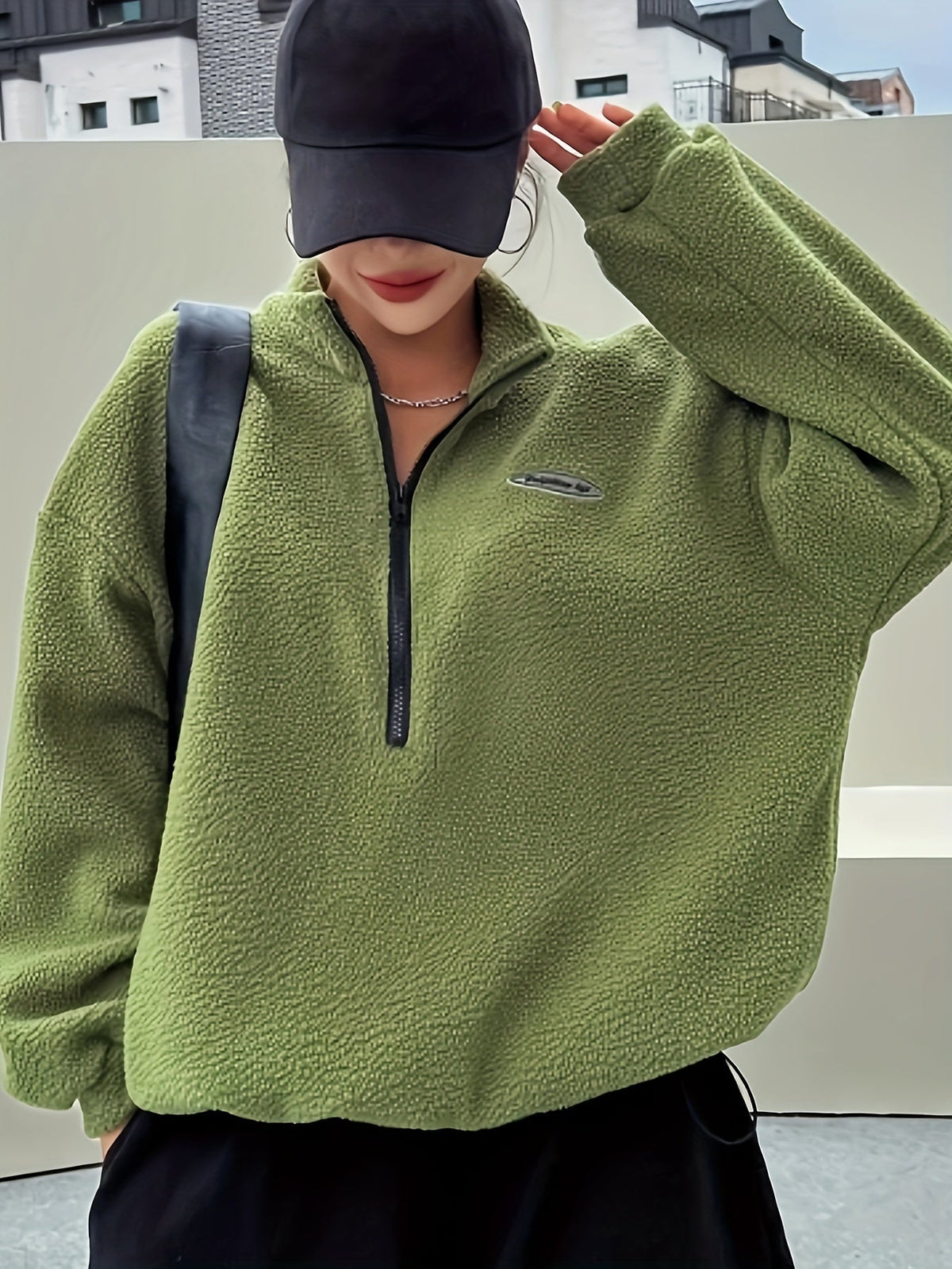Women's Sherpa Fleece Quarter-Zip Pullover Stand Collar Oversized Contrast Zip